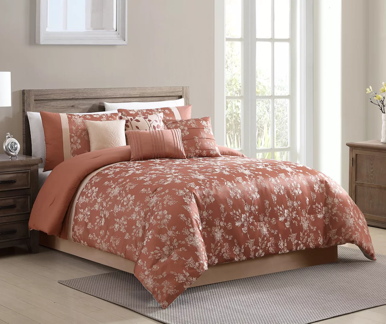 Broyhill Kirkwale Rust Floral Jacquard 8-Piece Comforter Set 4 Broyhill Kirkwale Rust Floral Jacquard 8-Piece Comforter Set - Image 2